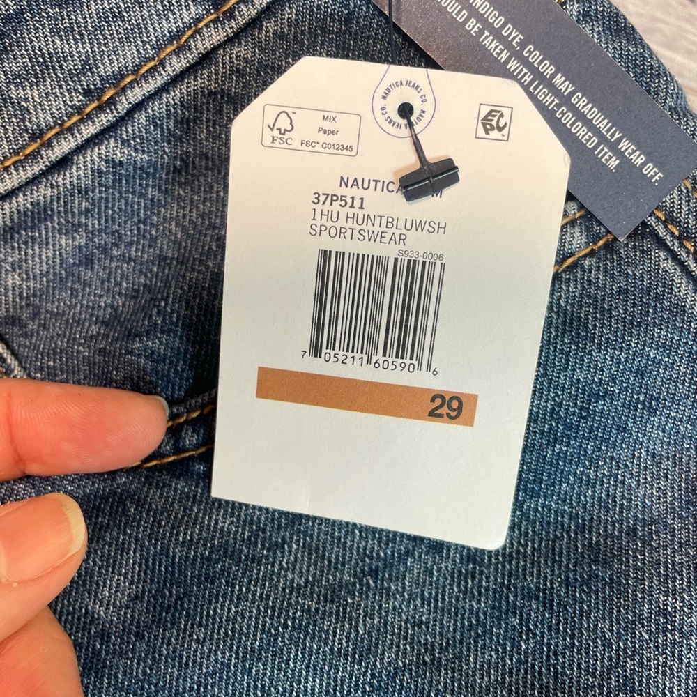 NWT Nautica Jeans Mid-Rise Boyfriend. Size 29. - Picture 8 of 14